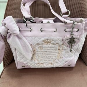 Juicy Couture Juicy Tale Daydreamer Tote – Lilac Mist